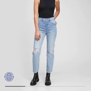 High Rise Destructed Cheeky Straight Jeans with Washwell 👖 GAP